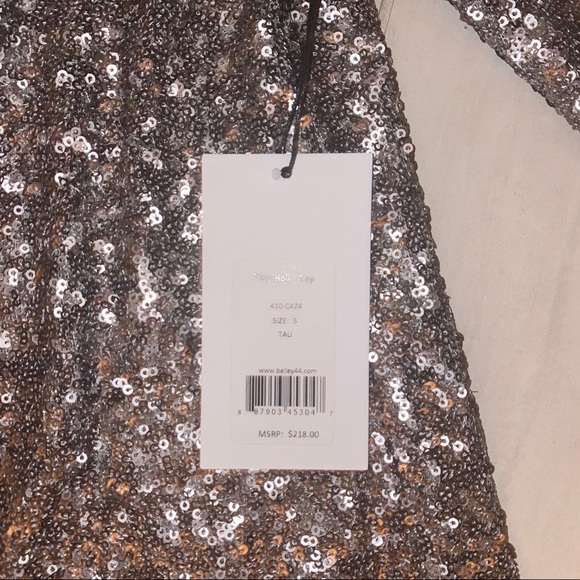 Bailey 44 Silver off the shoulder sequin top - Picture 4 of 6